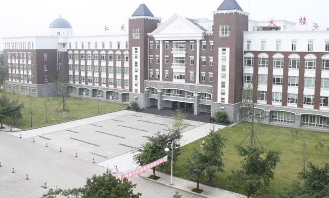學校vi系統設計的理念