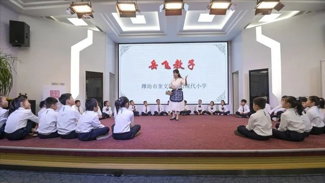校園文化墻應該怎么設計